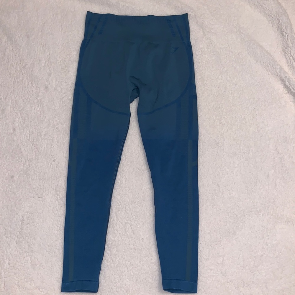 SOLD- Gymshark leggings